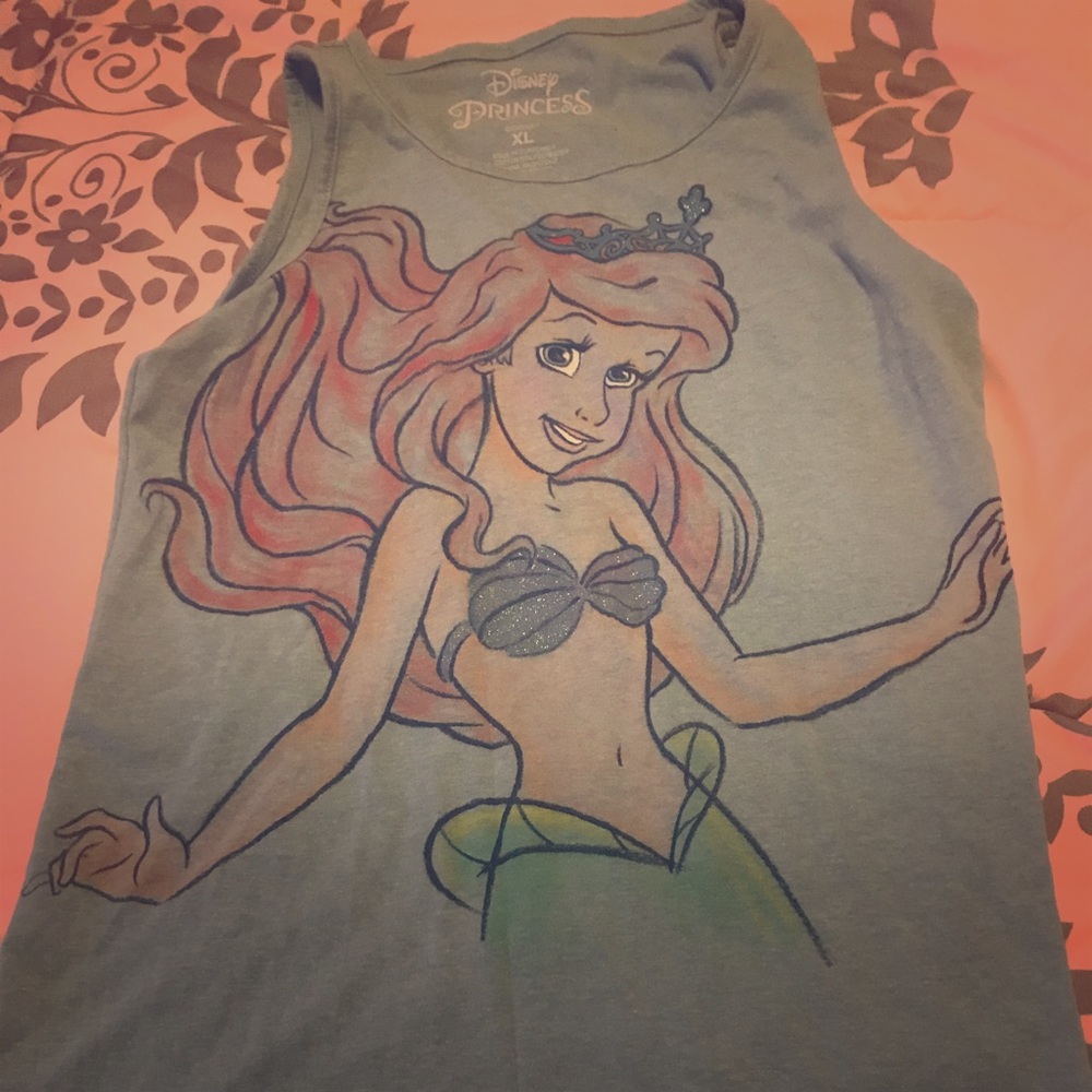 $5/25 Children’s Disney Tank